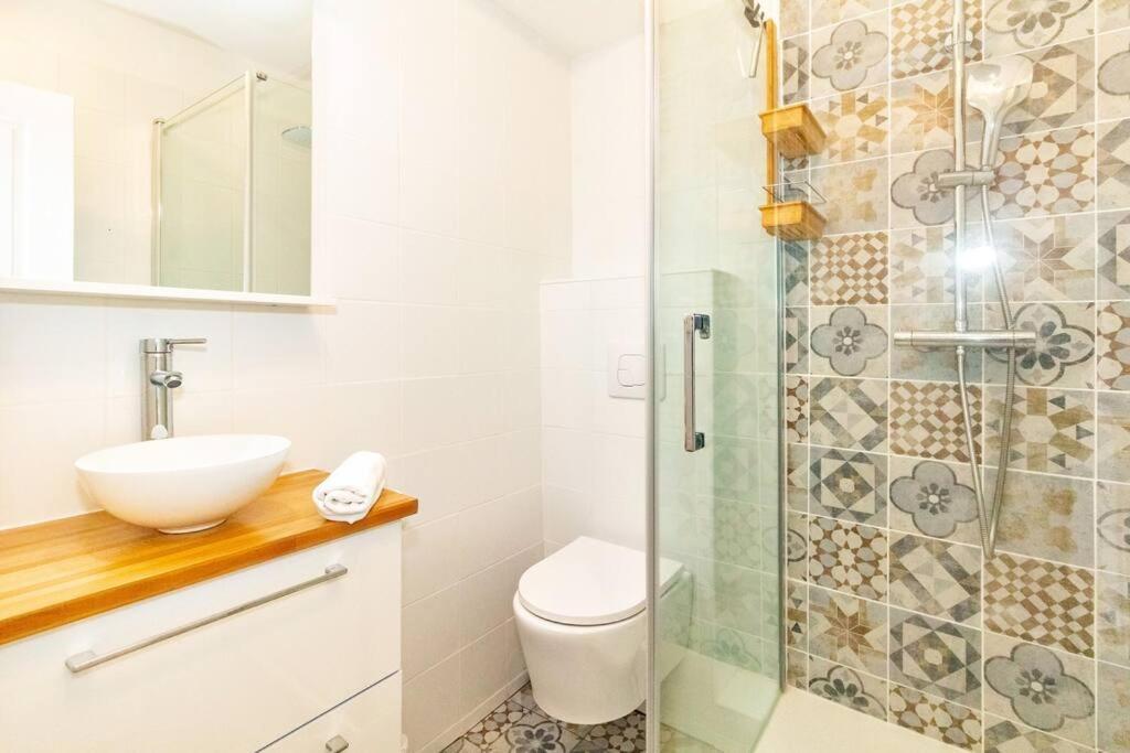 Oceanides - Studio Renove Avec Magnifique Vue Mer - Saint-Gilles-Les-Bains Exterior photo