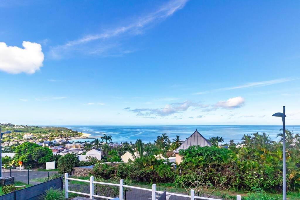 Oceanides - Studio Renove Avec Magnifique Vue Mer - Saint-Gilles-Les-Bains Exterior photo